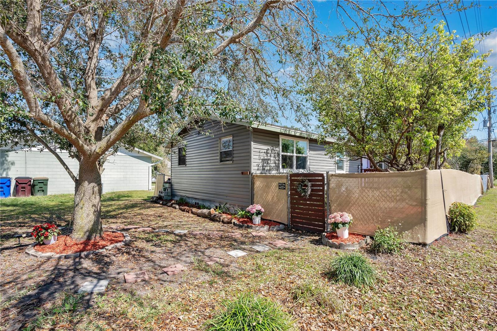 1623 MONTANA AVE, ST CLOUD, FL, 34769