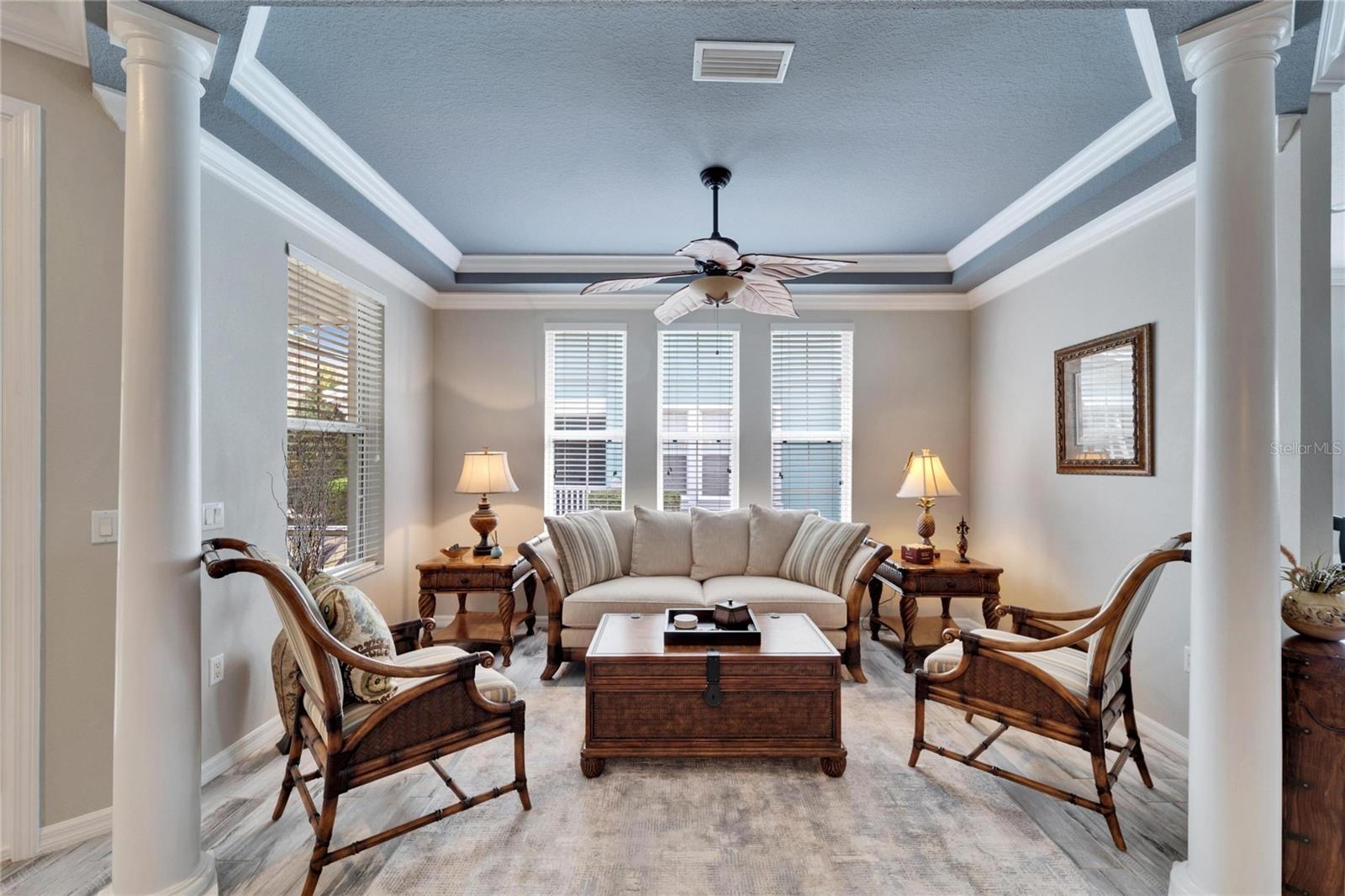 221 SELA COVE CIR, APOLLO BEACH, FL, 33572