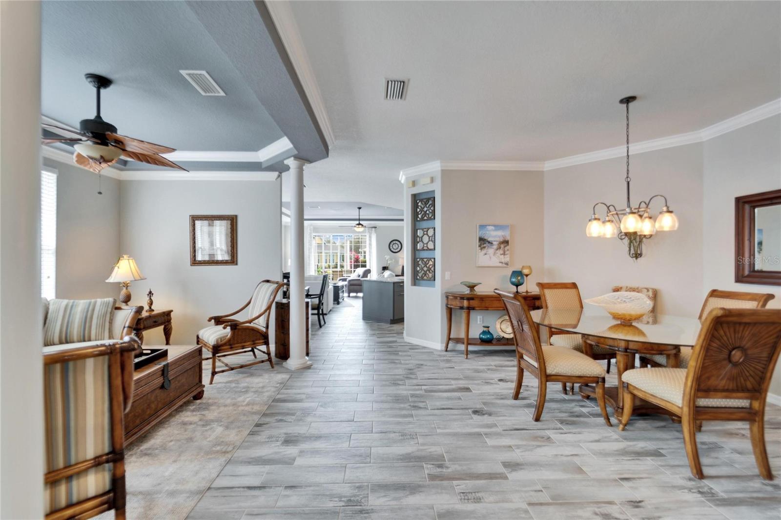 221 SELA COVE CIR, APOLLO BEACH, FL, 33572