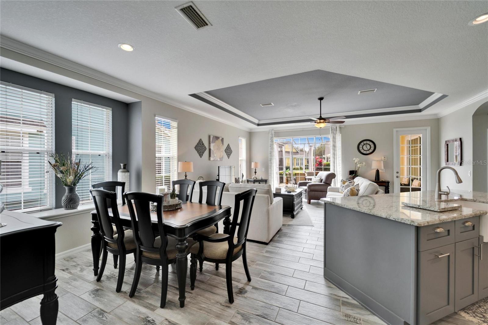221 SELA COVE CIR, APOLLO BEACH, FL, 33572