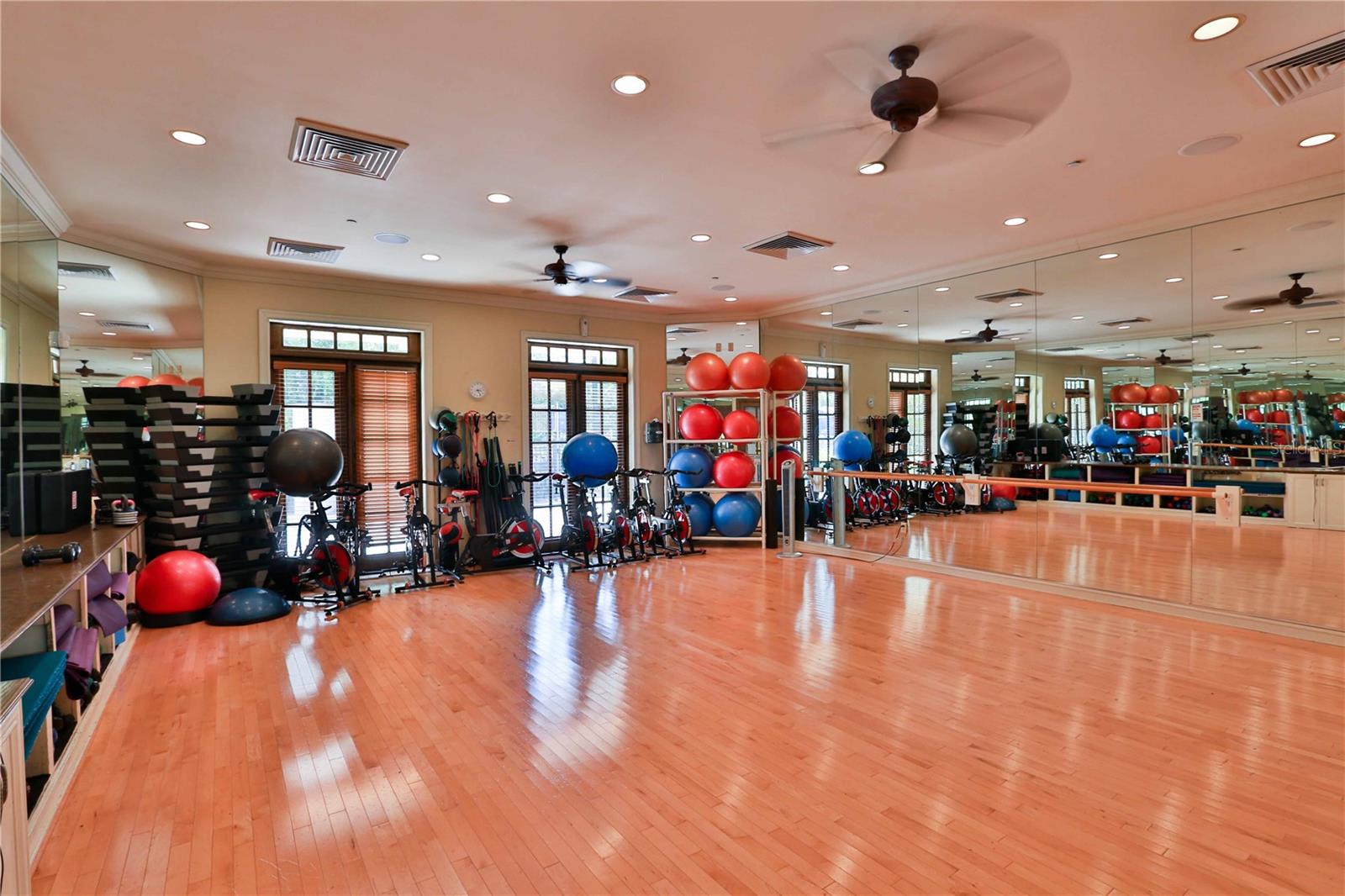 221 SELA COVE CIR, APOLLO BEACH, FL, 33572