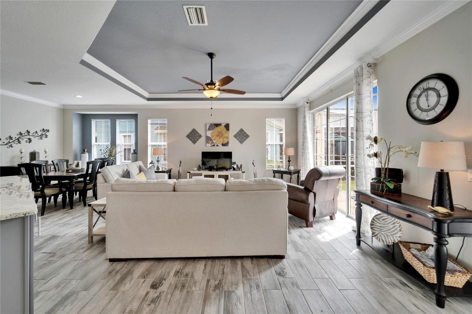 221 SELA COVE CIR, APOLLO BEACH, FL, 33572