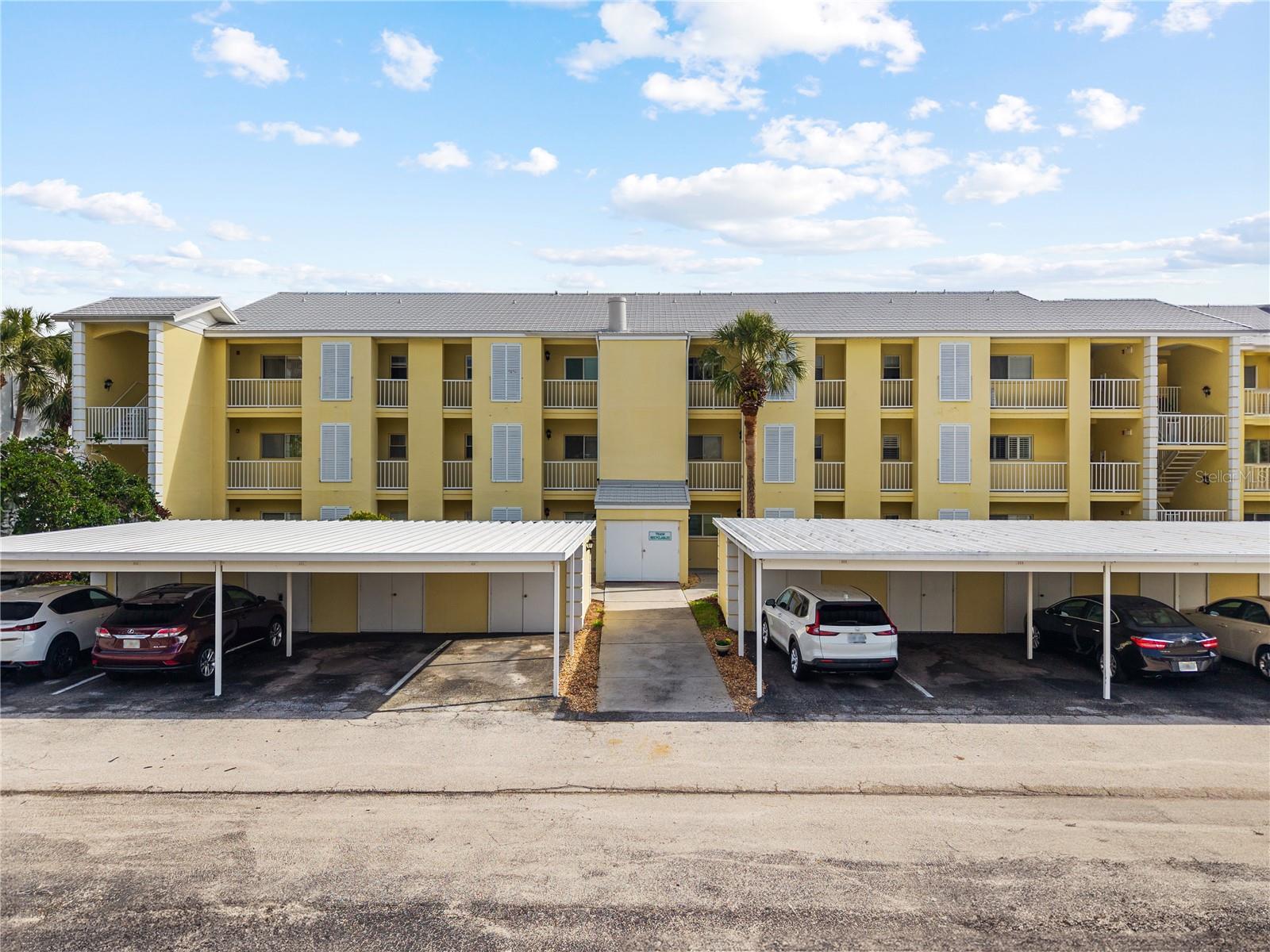 406 CERROMAR CIR N #123, VENICE, FL, 34293