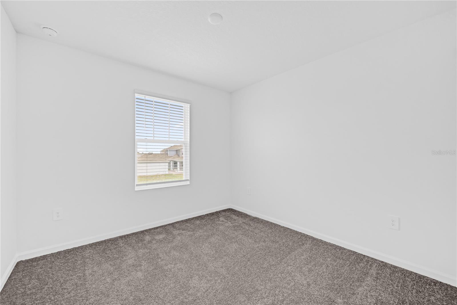 2743 ARMSTRONG AVE, CLERMONT, FL, 34714
