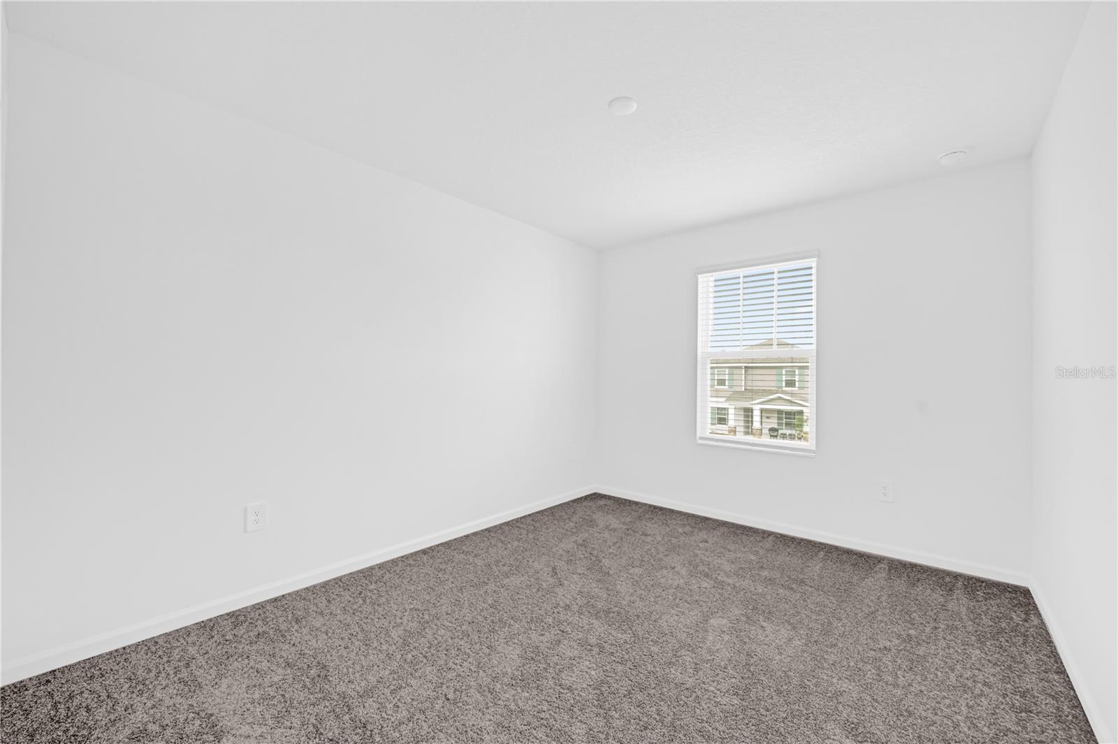 2743 ARMSTRONG AVE, CLERMONT, FL, 34714