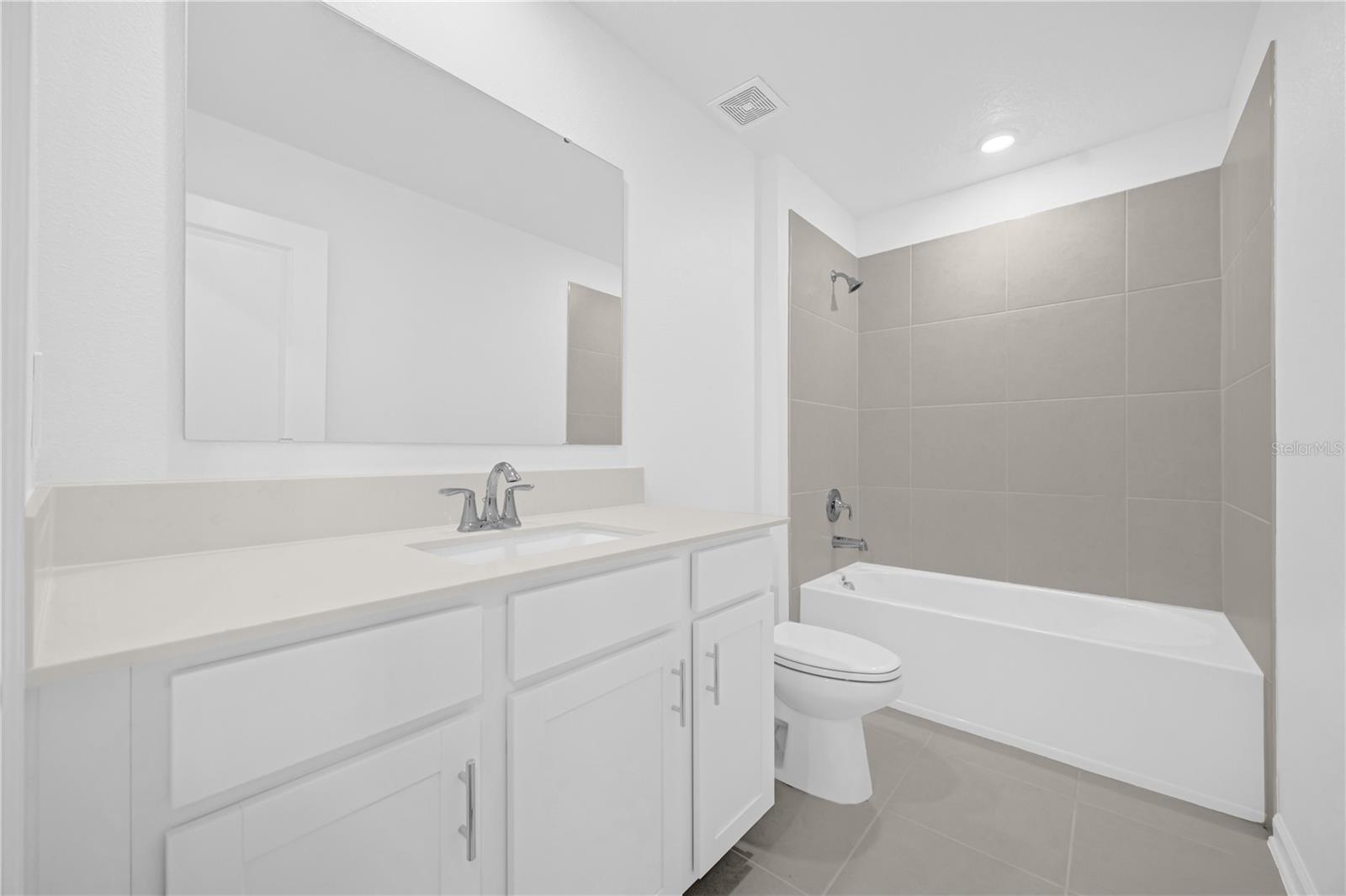 2743 ARMSTRONG AVE, CLERMONT, FL, 34714