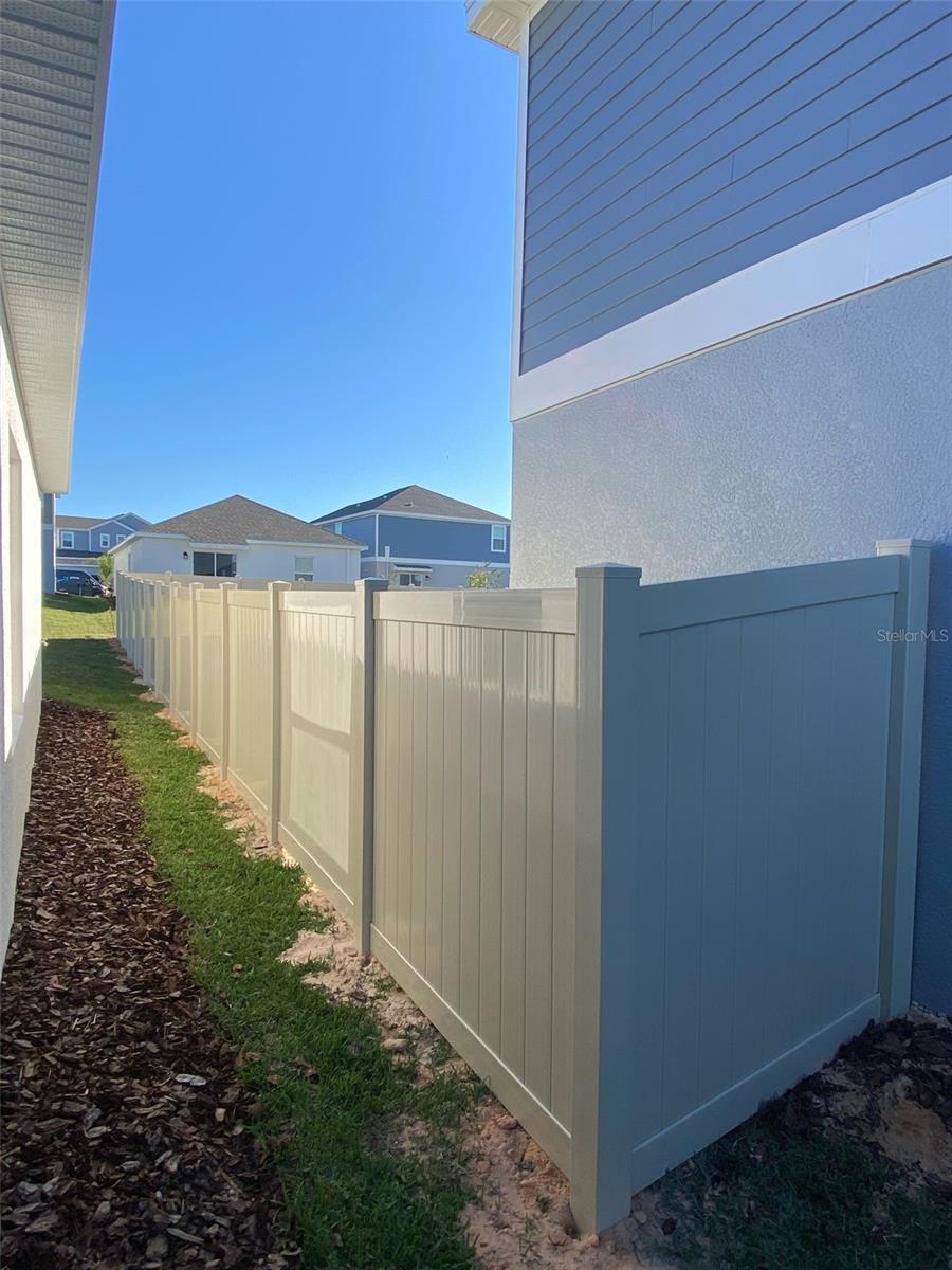 2743 ARMSTRONG AVE, CLERMONT, FL, 34714