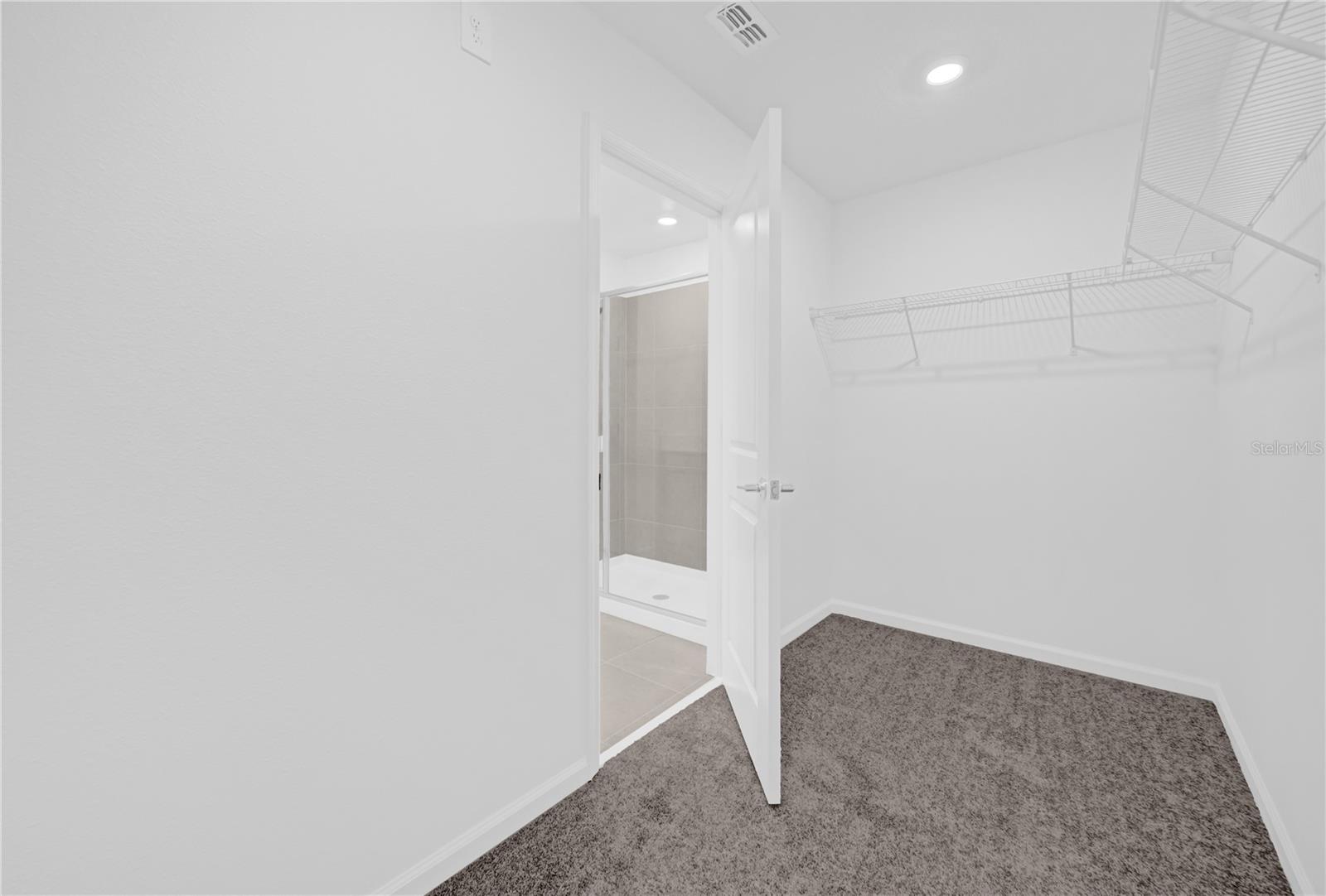2743 ARMSTRONG AVE, CLERMONT, FL, 34714