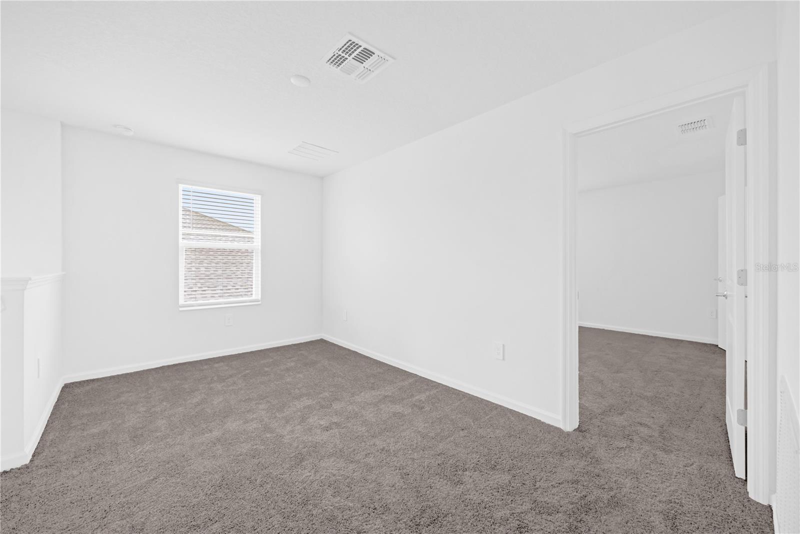 2743 ARMSTRONG AVE, CLERMONT, FL, 34714