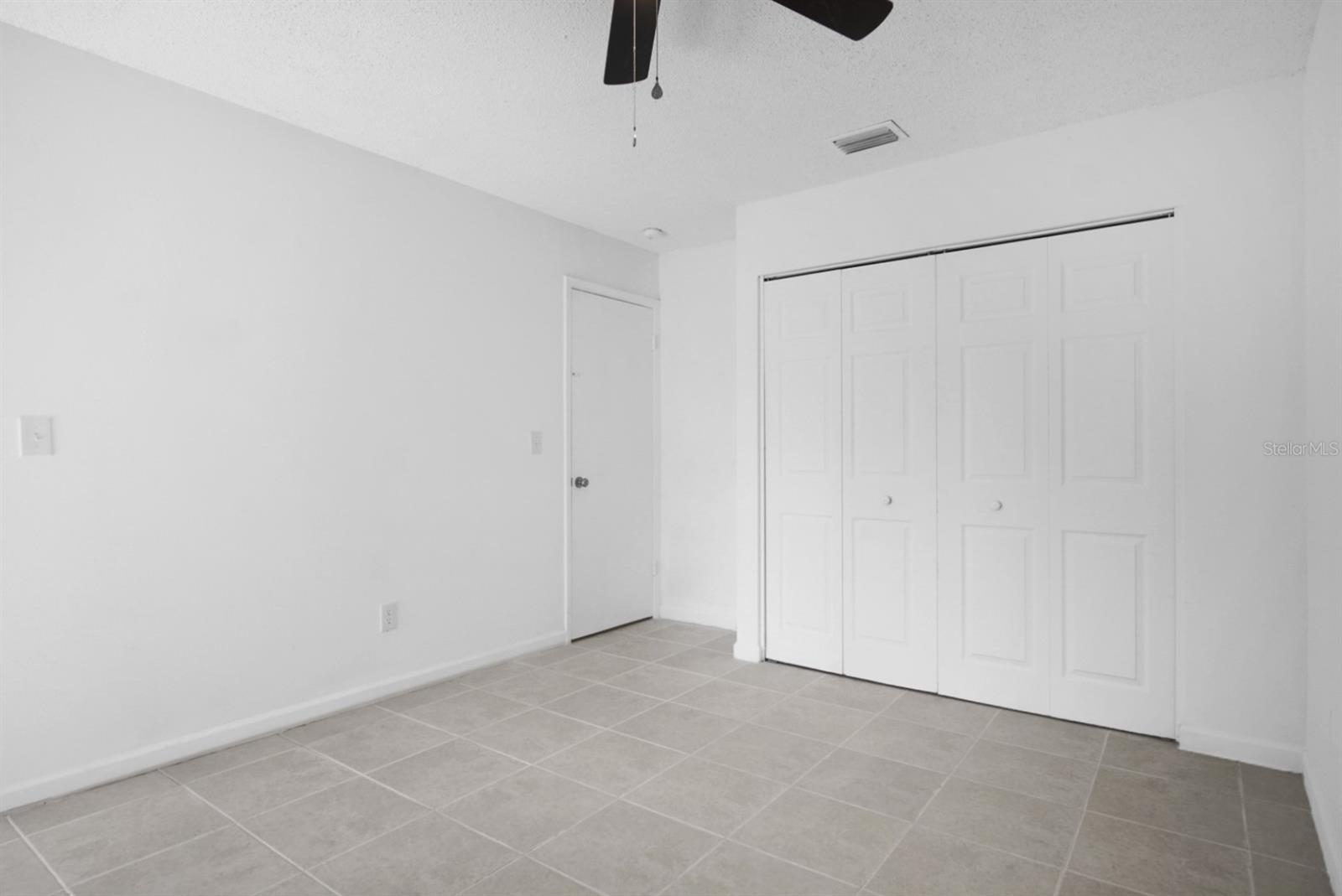 457 NE CAMELOT DR, PORT ST LUCIE, FL, 34983
