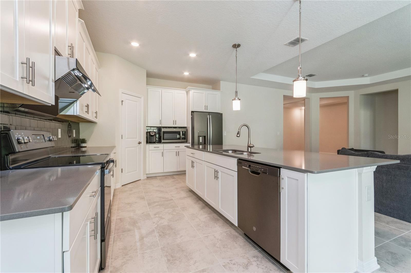 2738 NORWAY MAPLE CT, OCOEE, FL, 34761