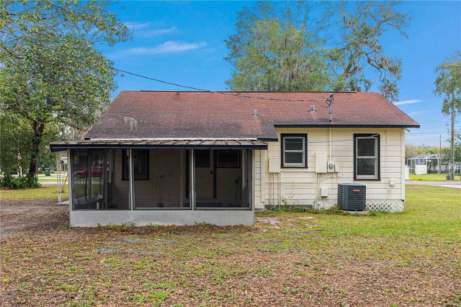 119 E CENTRAL AVE, BUSHNELL, FL, 33513