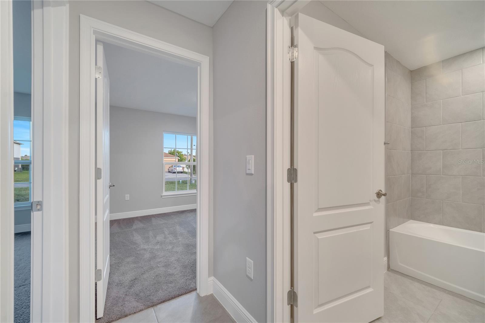 421 BRITTEN DR, KISSIMMEE, FL, 34758