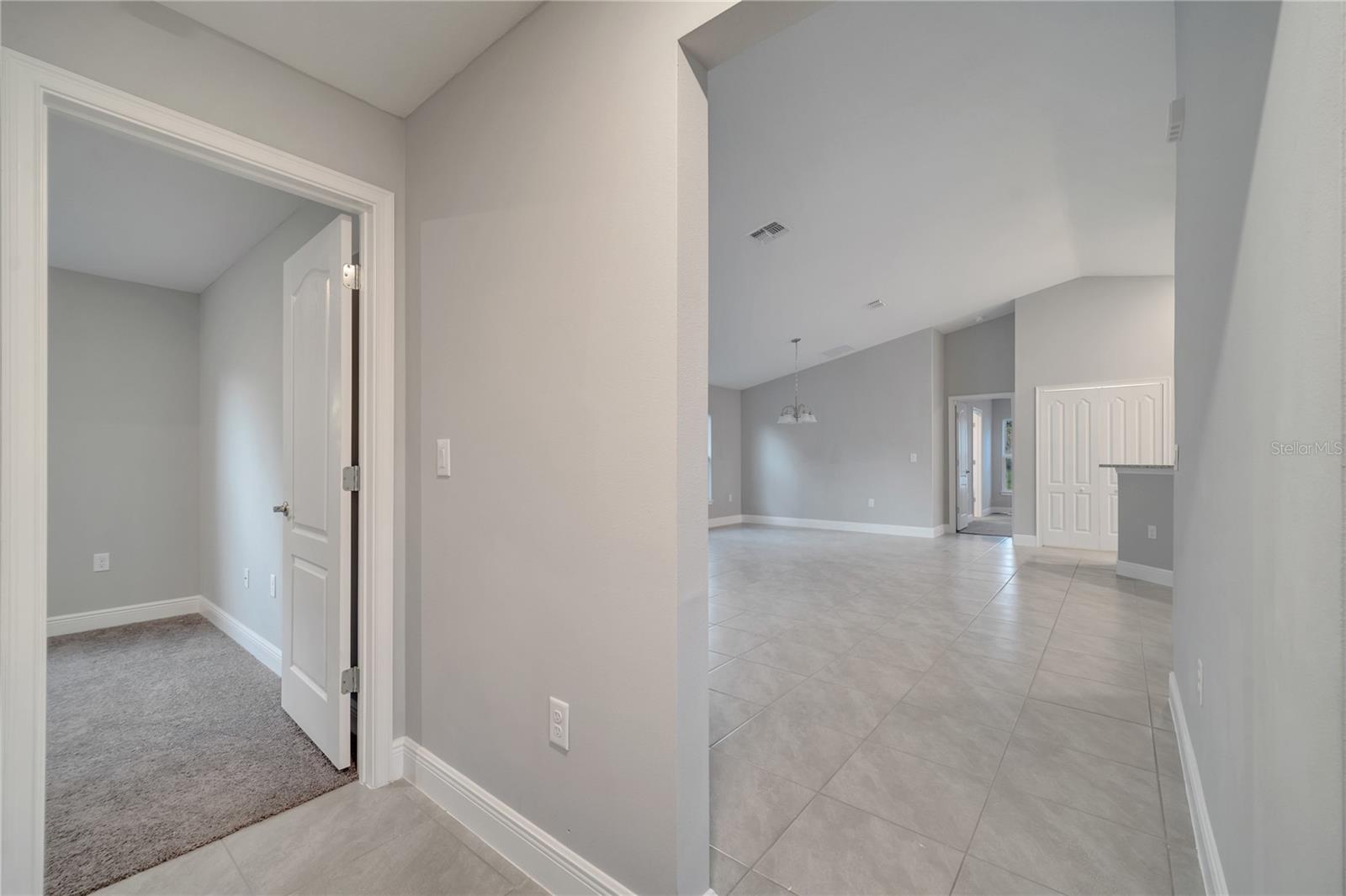421 BRITTEN DR, KISSIMMEE, FL, 34758