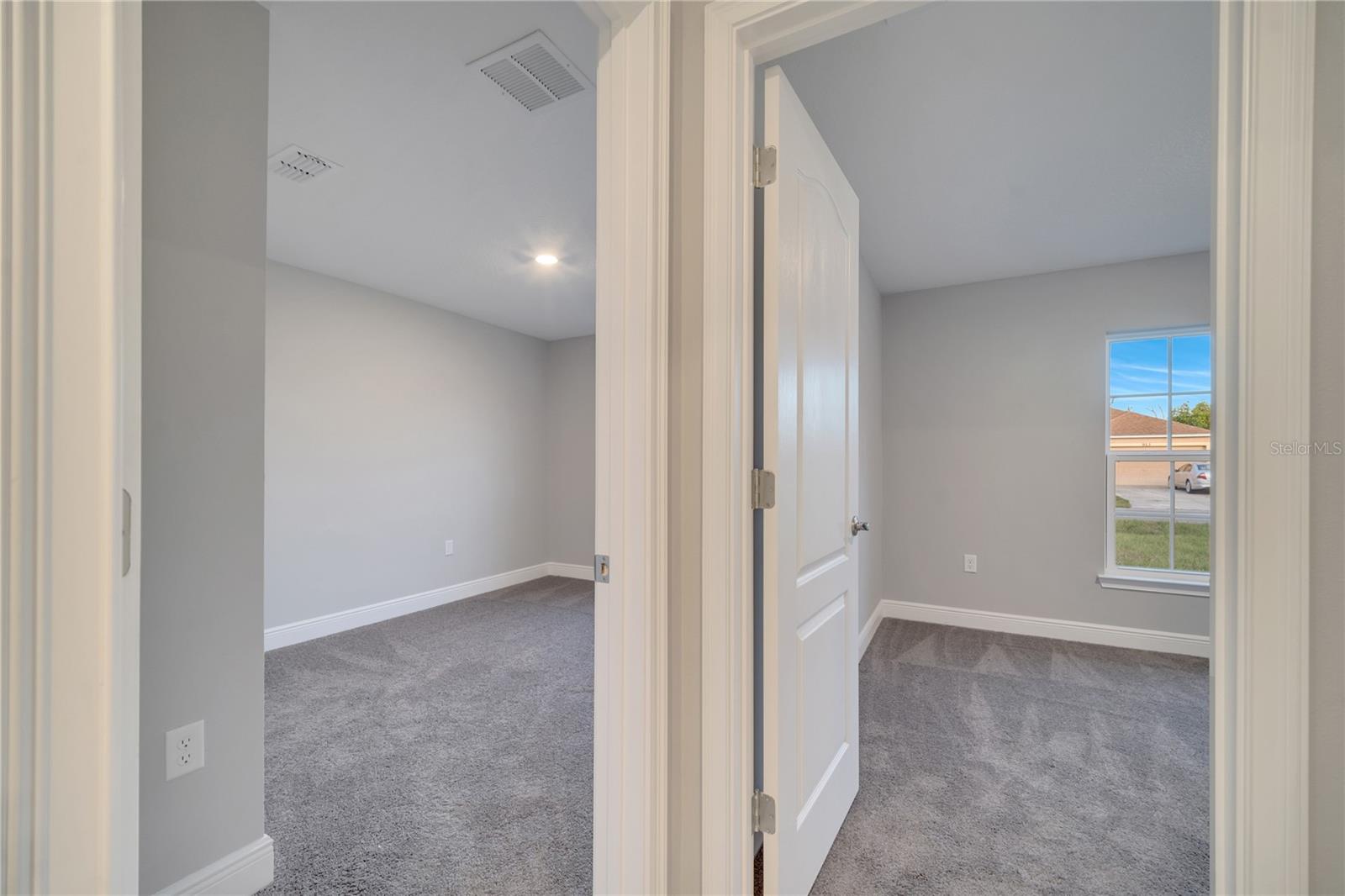 421 BRITTEN DR, KISSIMMEE, FL, 34758