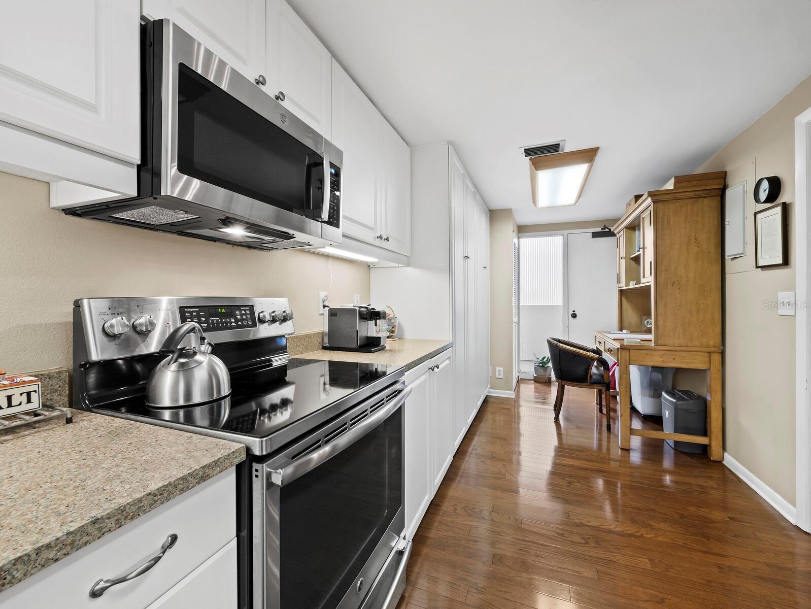 1255 N GULFSTREAM AVE #407, SARASOTA, FL, 34236