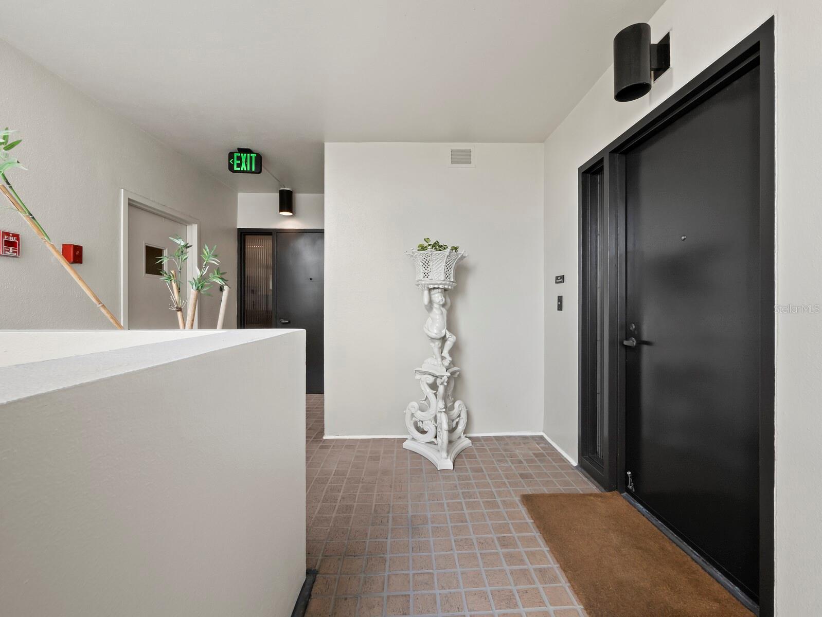 1255 N GULFSTREAM AVE #407, SARASOTA, FL, 34236