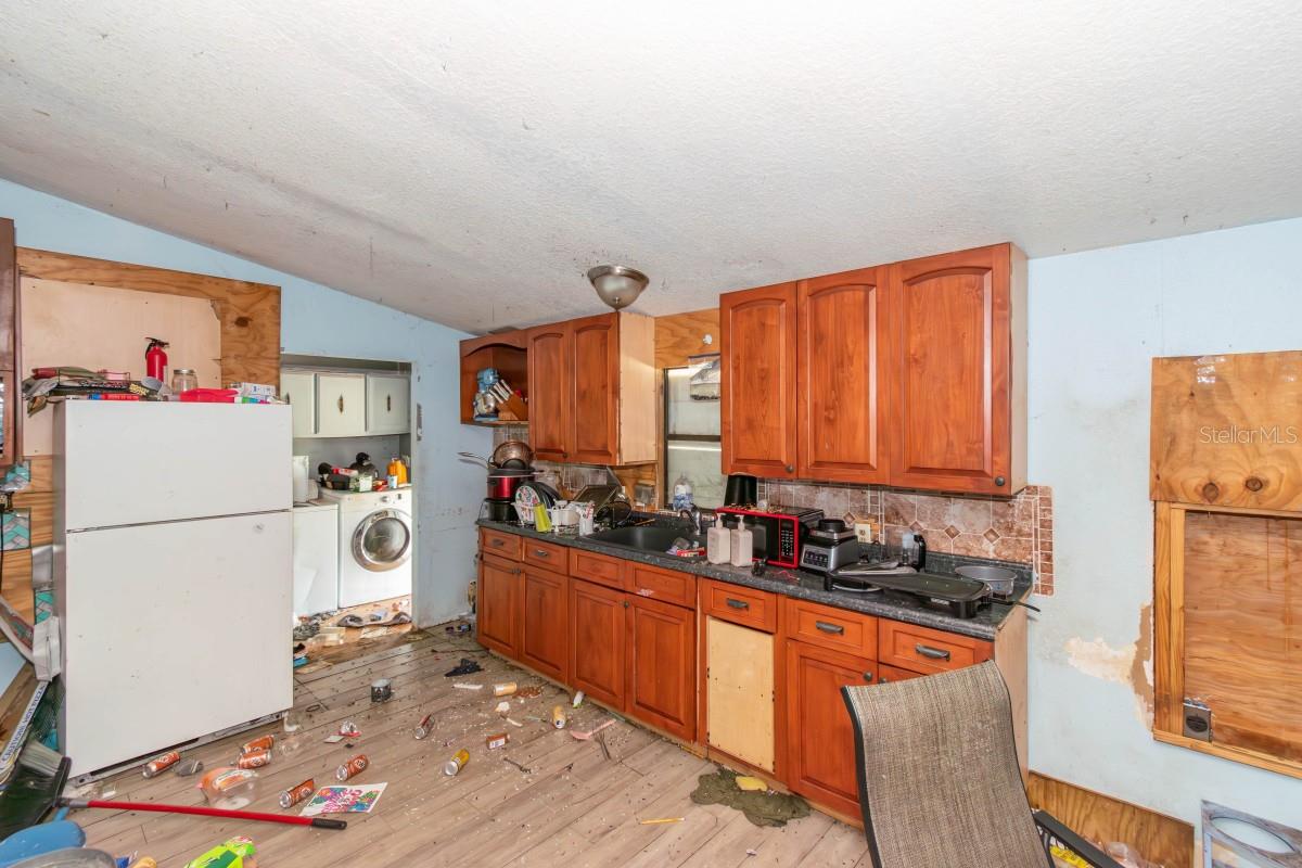 20800 SE 142ND LN, UMATILLA, FL, 32784
