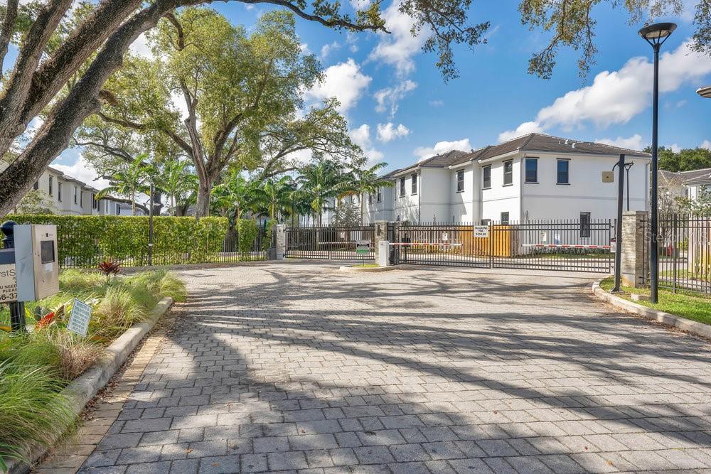 1543 SW 29TH ST, FORT LAUDERDALE, FL, 33315