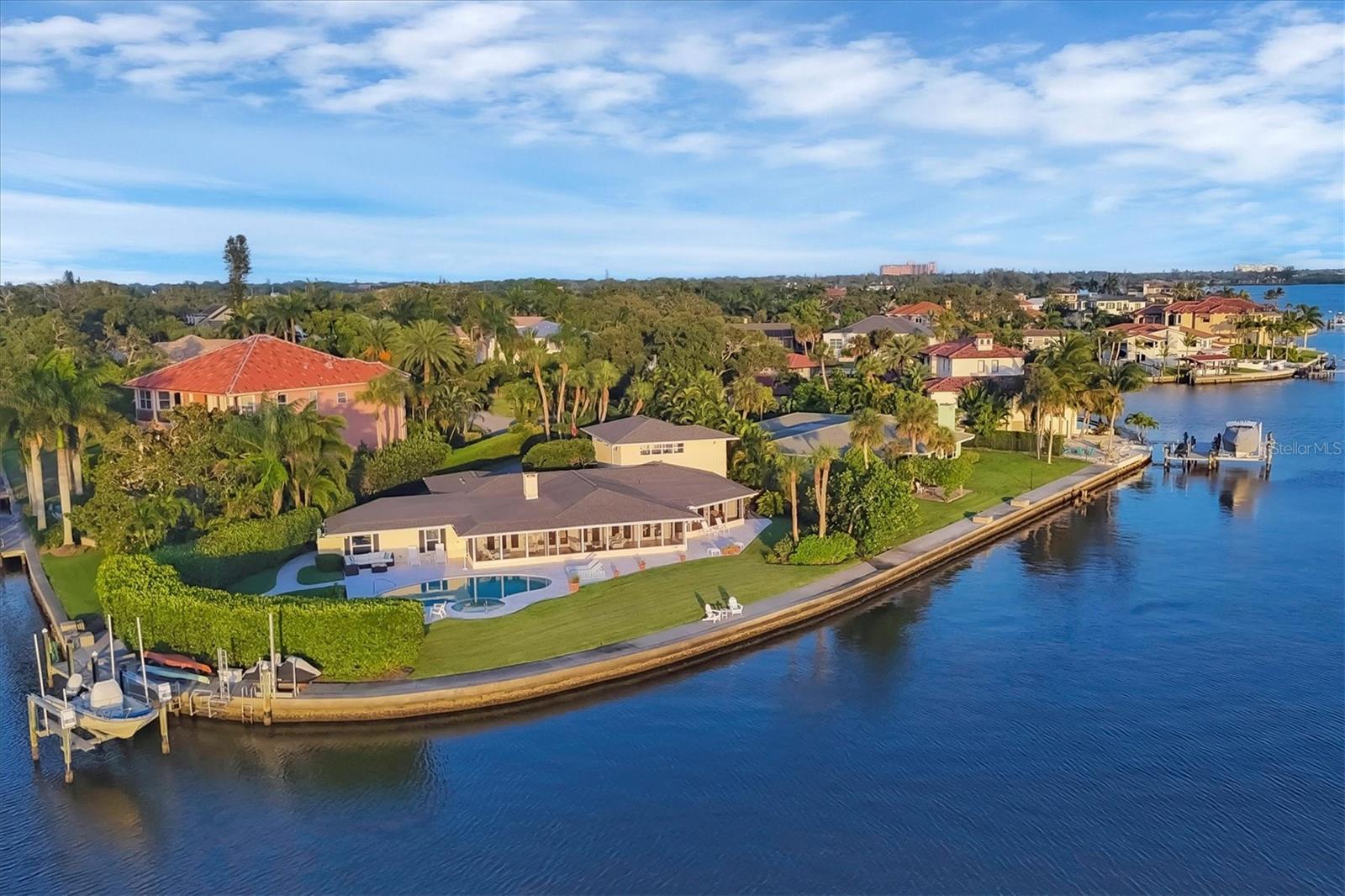 1701 SANDALWOOD DR, SARASOTA, FL, 34231