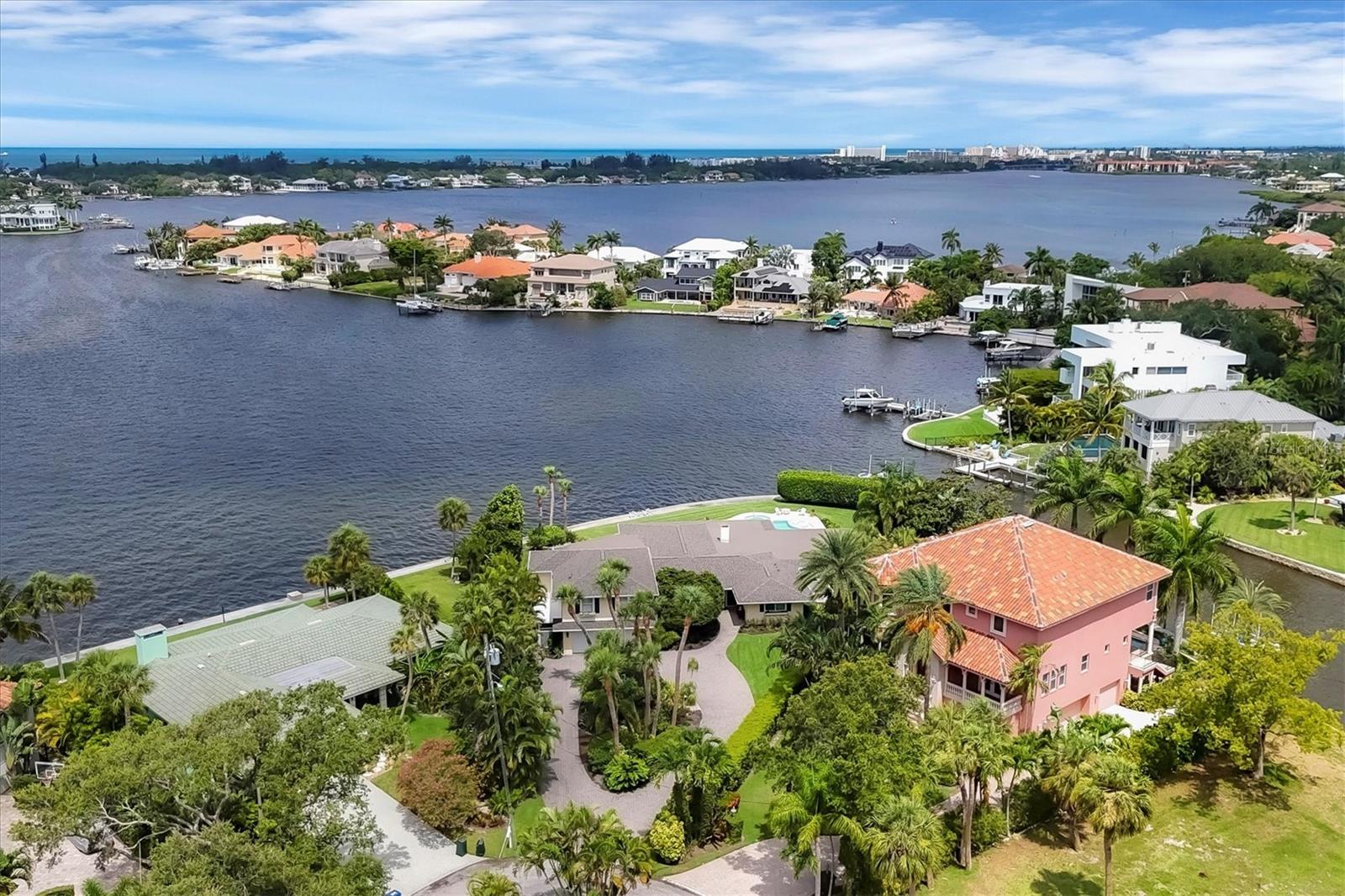 1701 SANDALWOOD DR, SARASOTA, FL, 34231