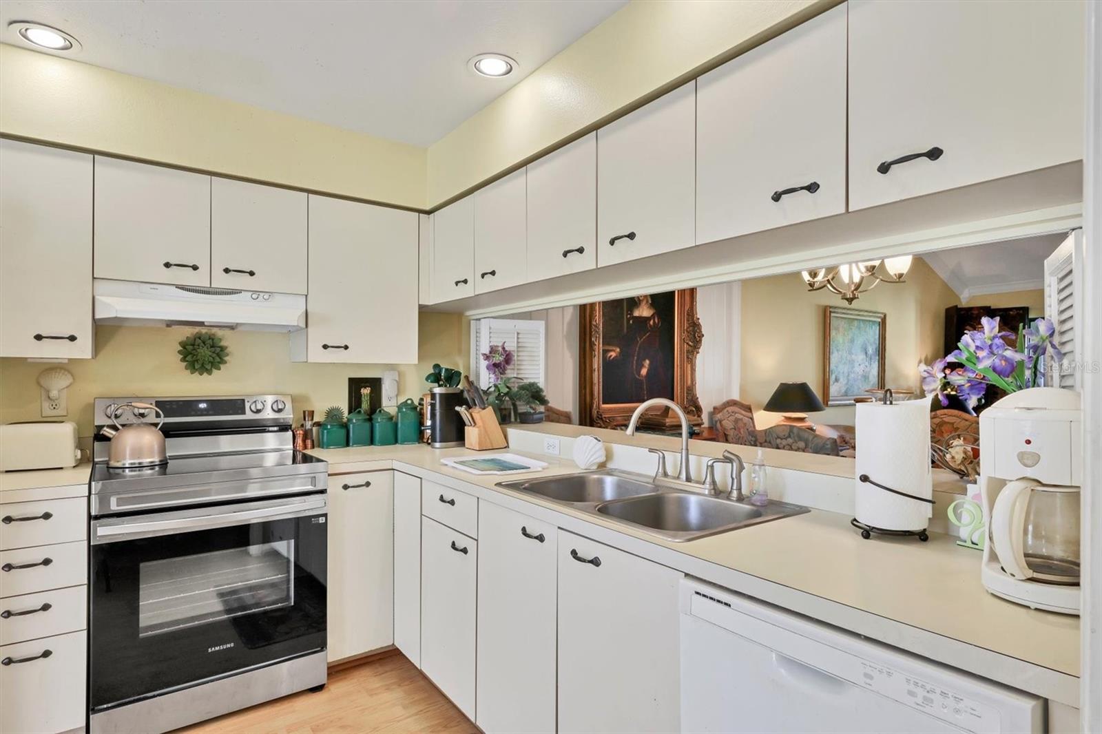 3214 SANDLEHEATH #64, SARASOTA, FL, 34235