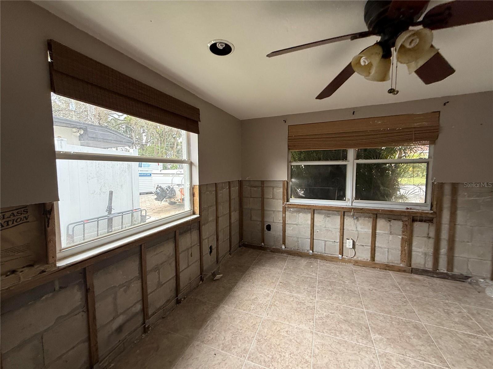 6915 N RIVER BLVD, TAMPA, FL, 33604