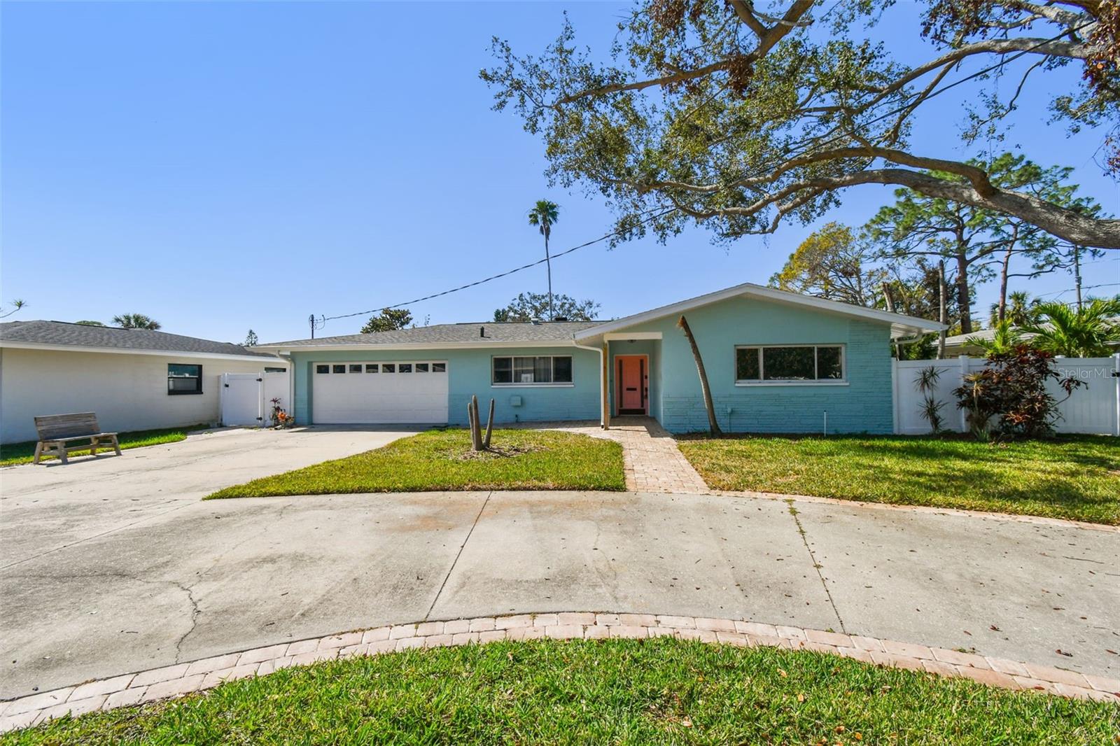 5050 VENETIAN BLVD NE, ST PETERSBURG, FL, 33703