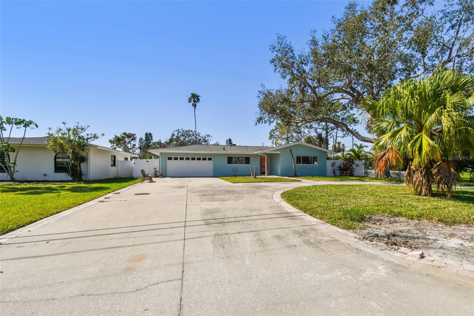 5050 VENETIAN BLVD NE, ST PETERSBURG, FL, 33703