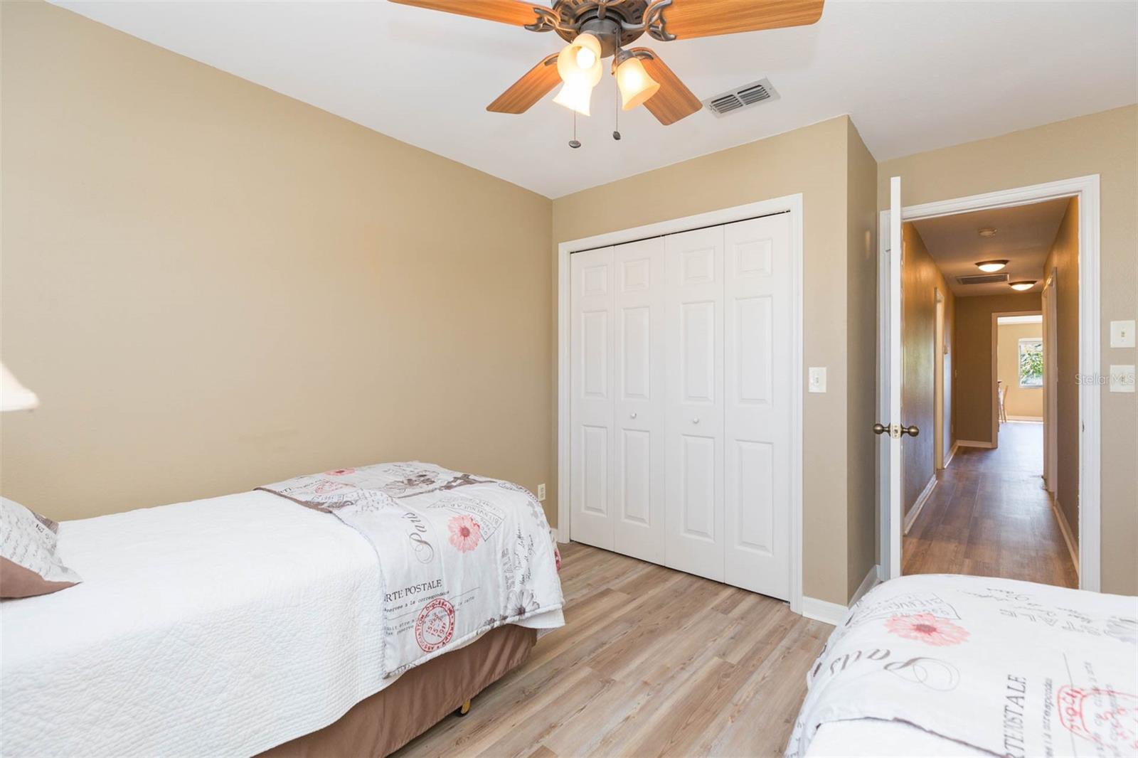 903 PINELLAS BAYWAY S #102, ST PETERSBURG, FL, 33715