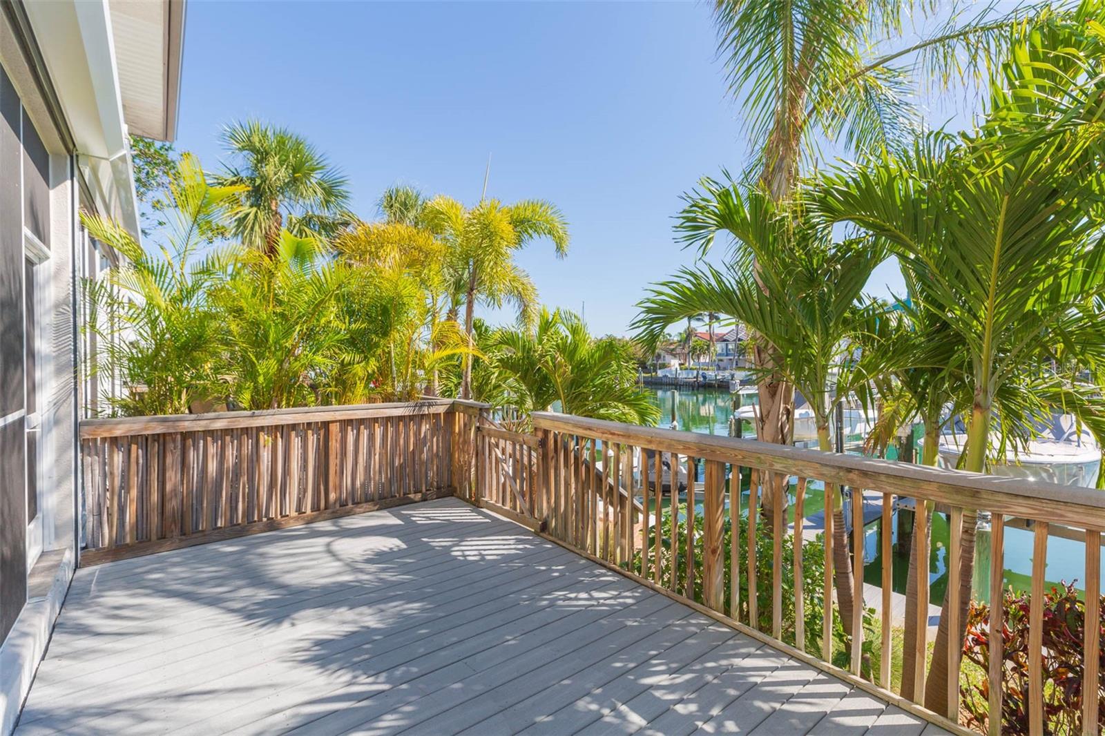 903 PINELLAS BAYWAY S #102, ST PETERSBURG, FL, 33715
