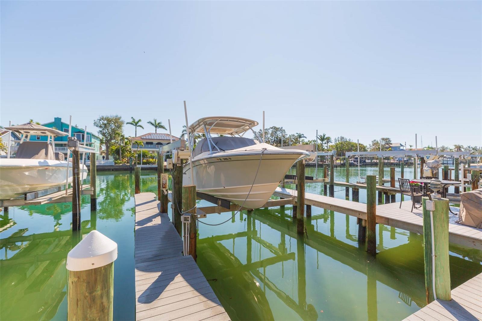 903 PINELLAS BAYWAY S #102, ST PETERSBURG, FL, 33715