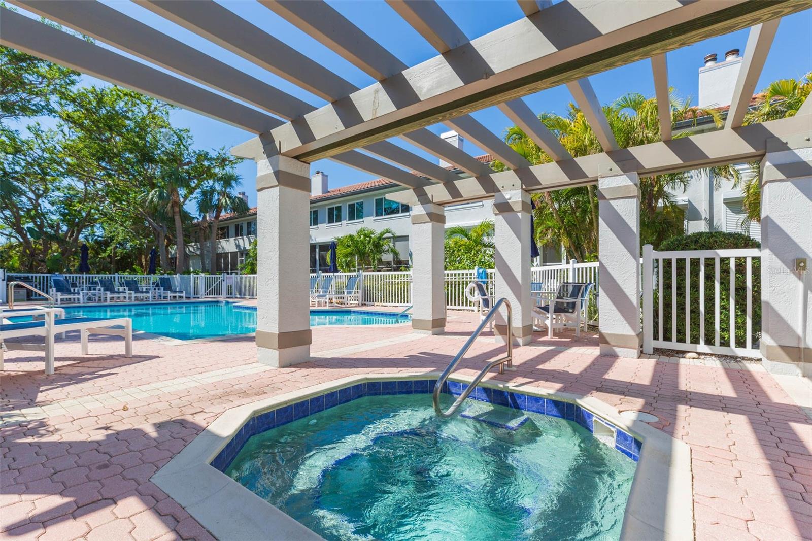 903 PINELLAS BAYWAY S #102, ST PETERSBURG, FL, 33715