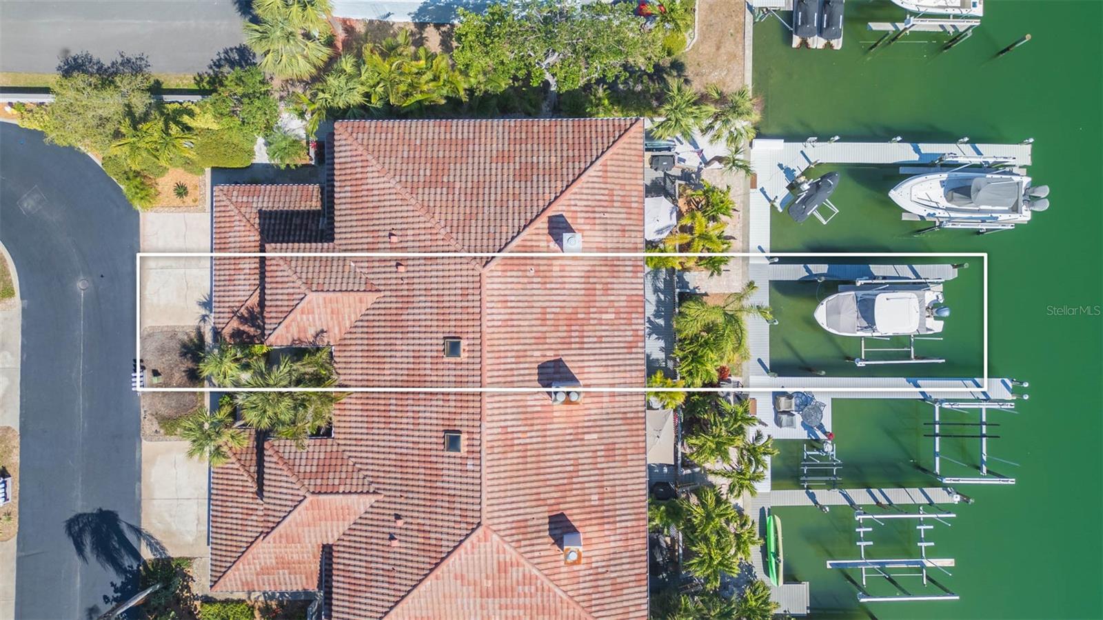 903 PINELLAS BAYWAY S #102, ST PETERSBURG, FL, 33715