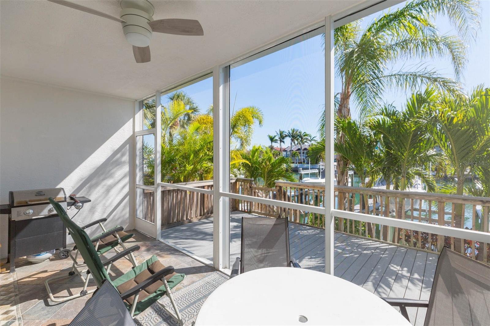 903 PINELLAS BAYWAY S #102, ST PETERSBURG, FL, 33715