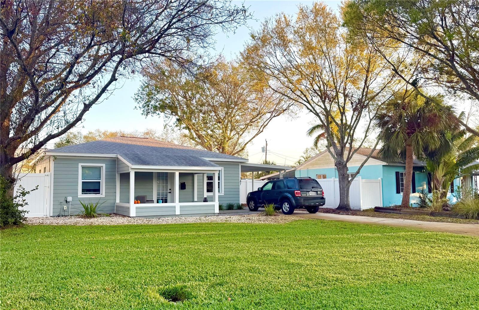 147 42ND AVE NE, ST PETERSBURG, FL, 33703