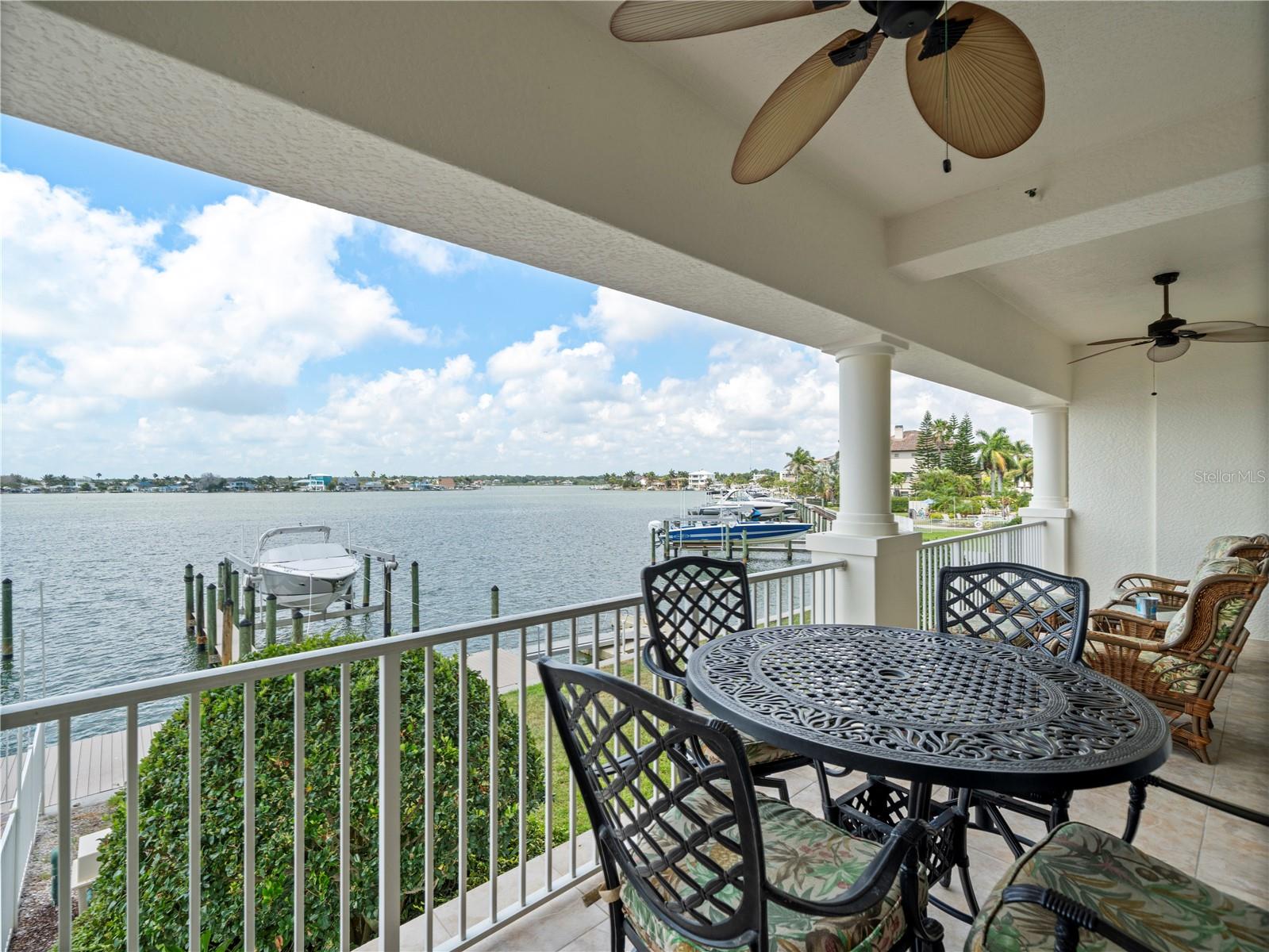 17735 GULF BLVD #204, REDINGTON SHORES, FL, 33708