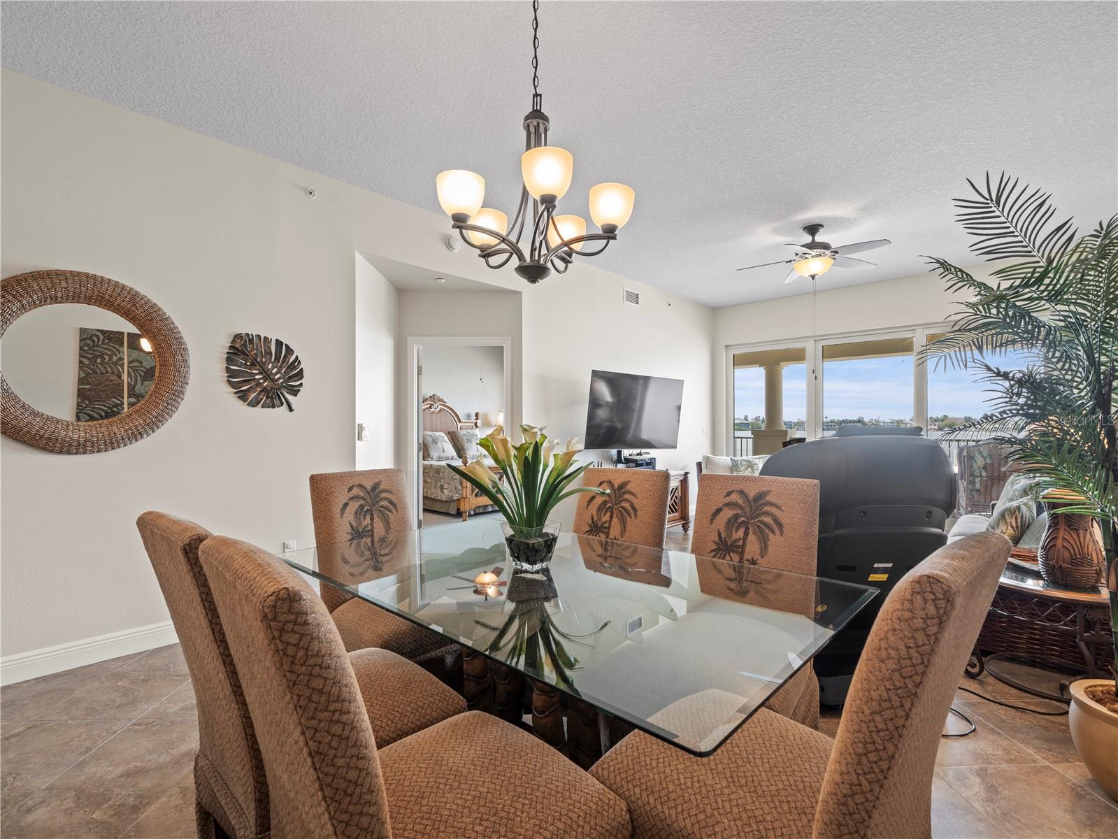 17735 GULF BLVD #204, REDINGTON SHORES, FL, 33708