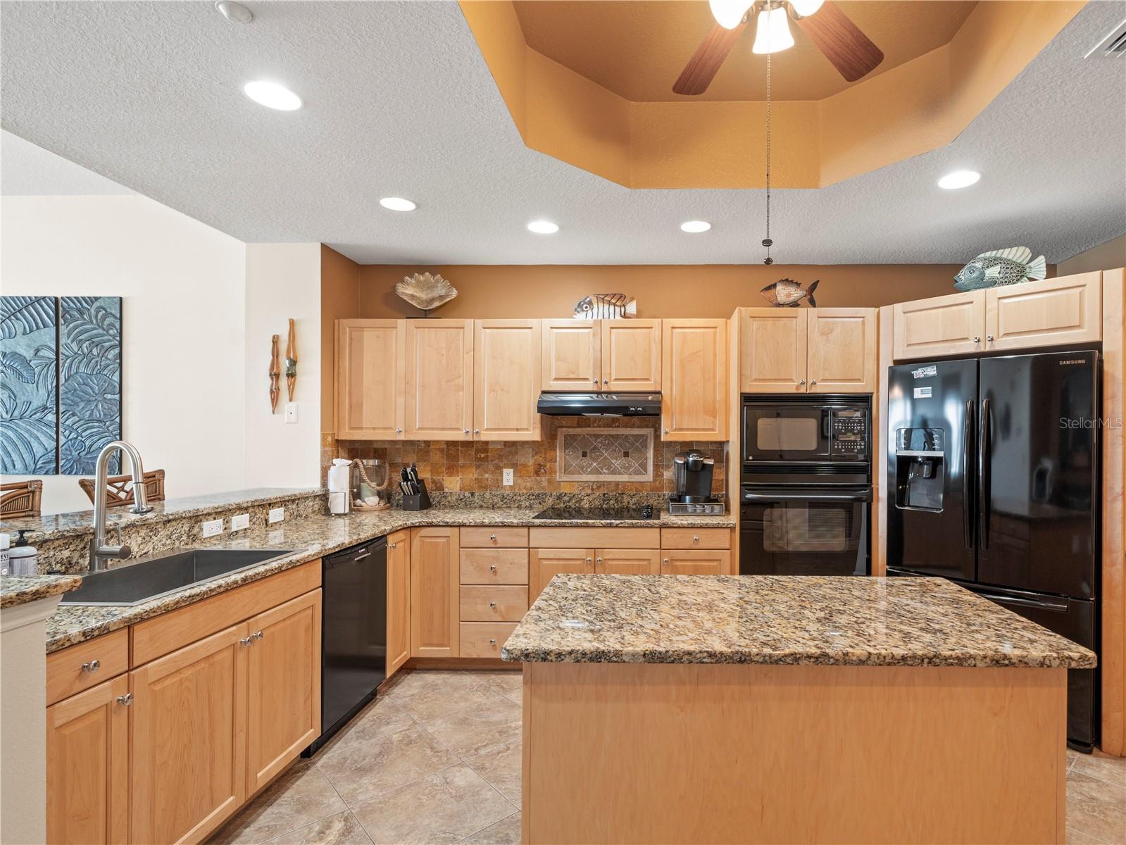 17735 GULF BLVD #204, REDINGTON SHORES, FL, 33708
