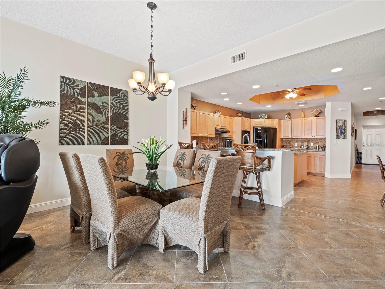 17735 GULF BLVD #204, REDINGTON SHORES, FL, 33708