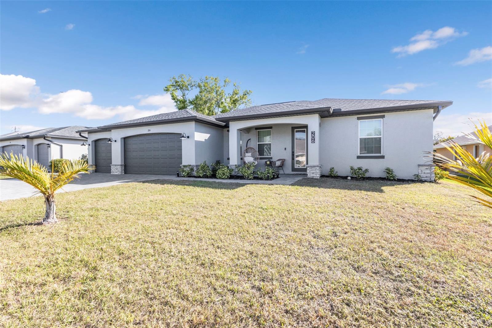 206 SANTAREM CIR, PUNTA GORDA, FL, 33983