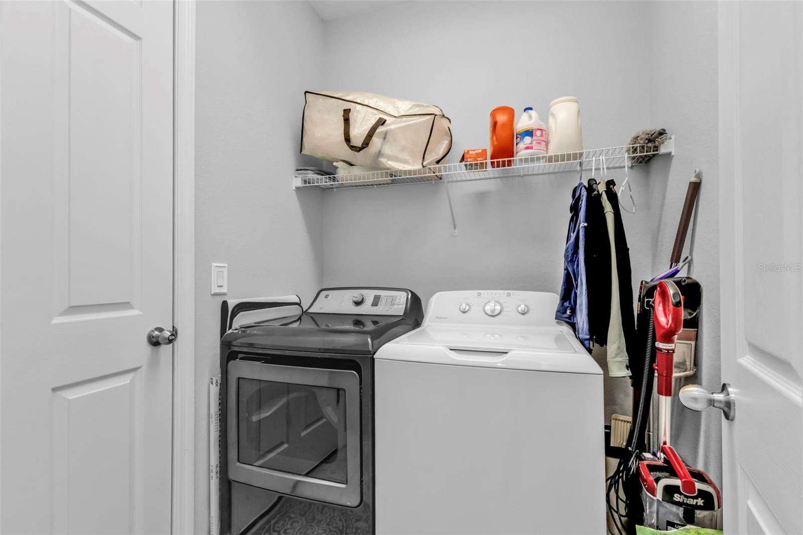 206 SANTAREM CIR, PUNTA GORDA, FL, 33983