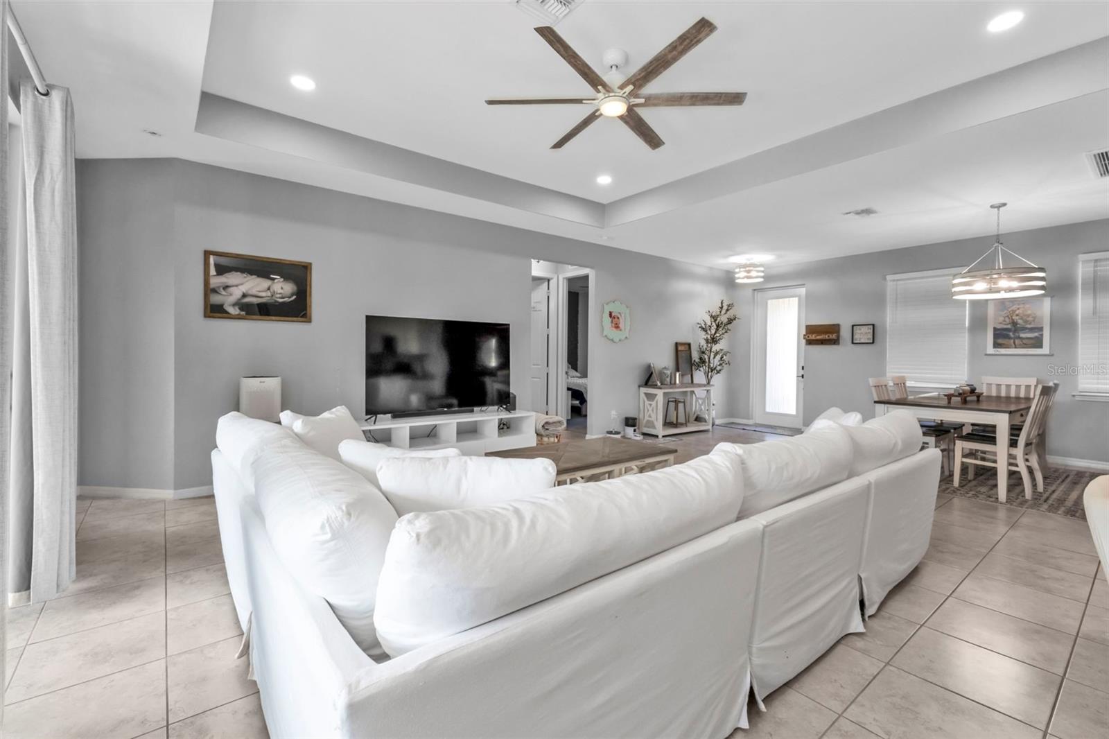 206 SANTAREM CIR, PUNTA GORDA, FL, 33983