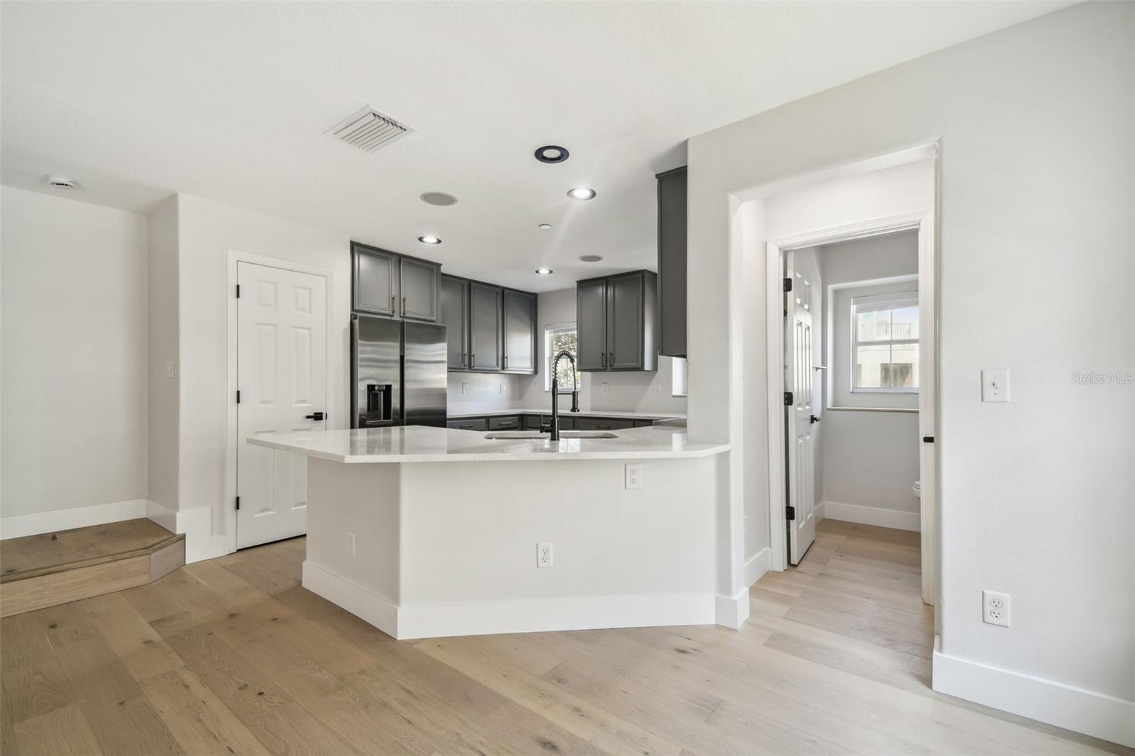 520 WHEATON TRENT PL, TAMPA, FL, 33619