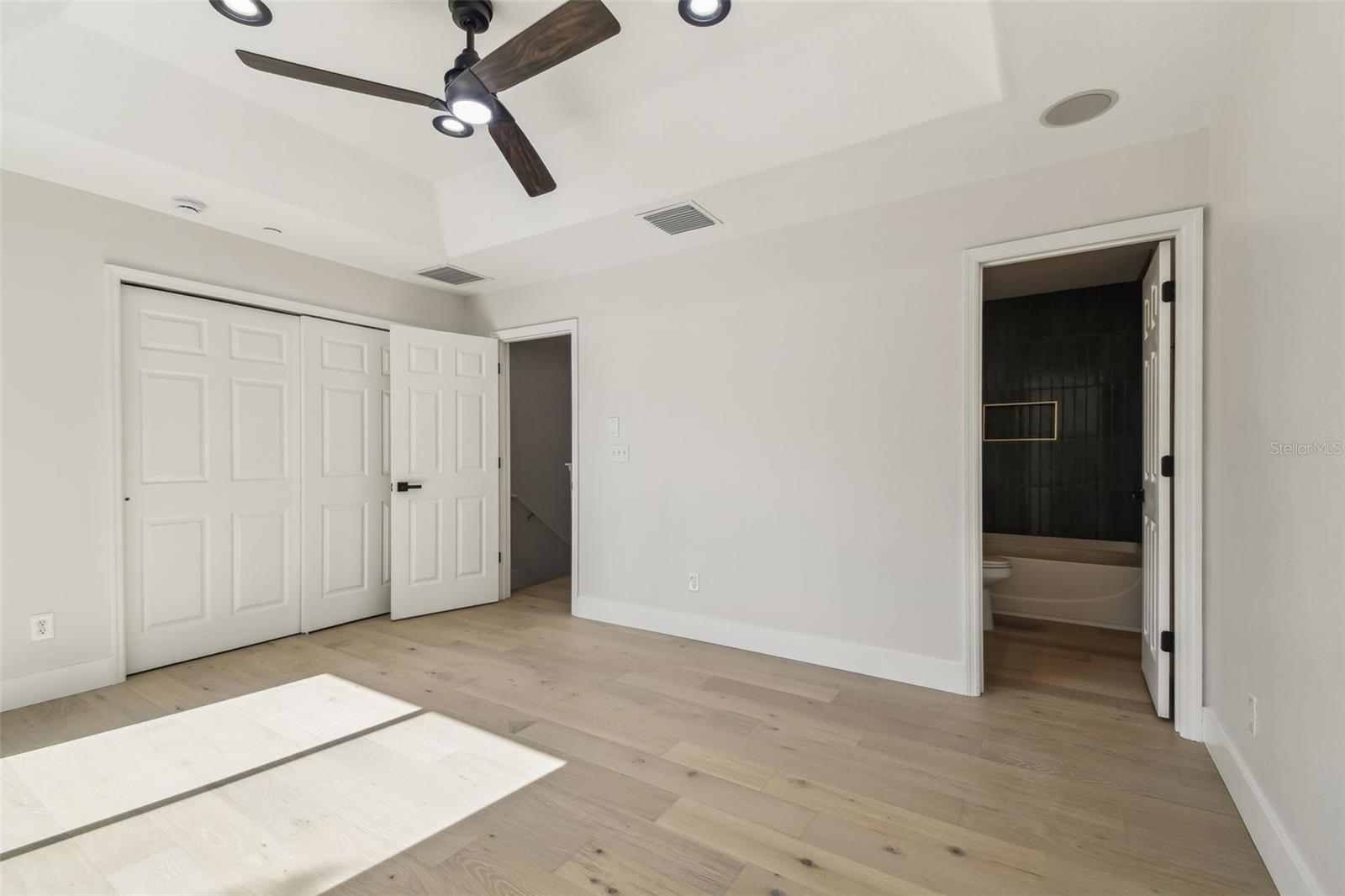 520 WHEATON TRENT PL, TAMPA, FL, 33619