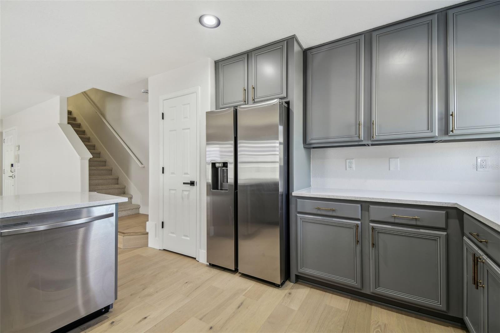 520 WHEATON TRENT PL, TAMPA, FL, 33619