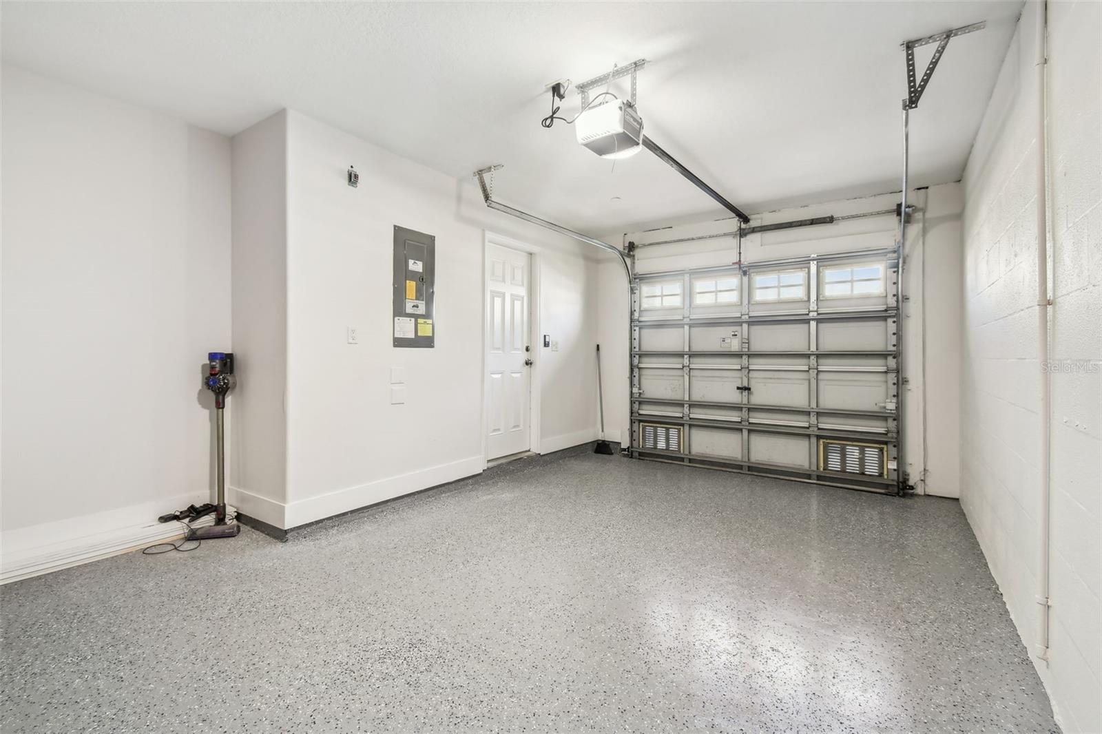 520 WHEATON TRENT PL, TAMPA, FL, 33619