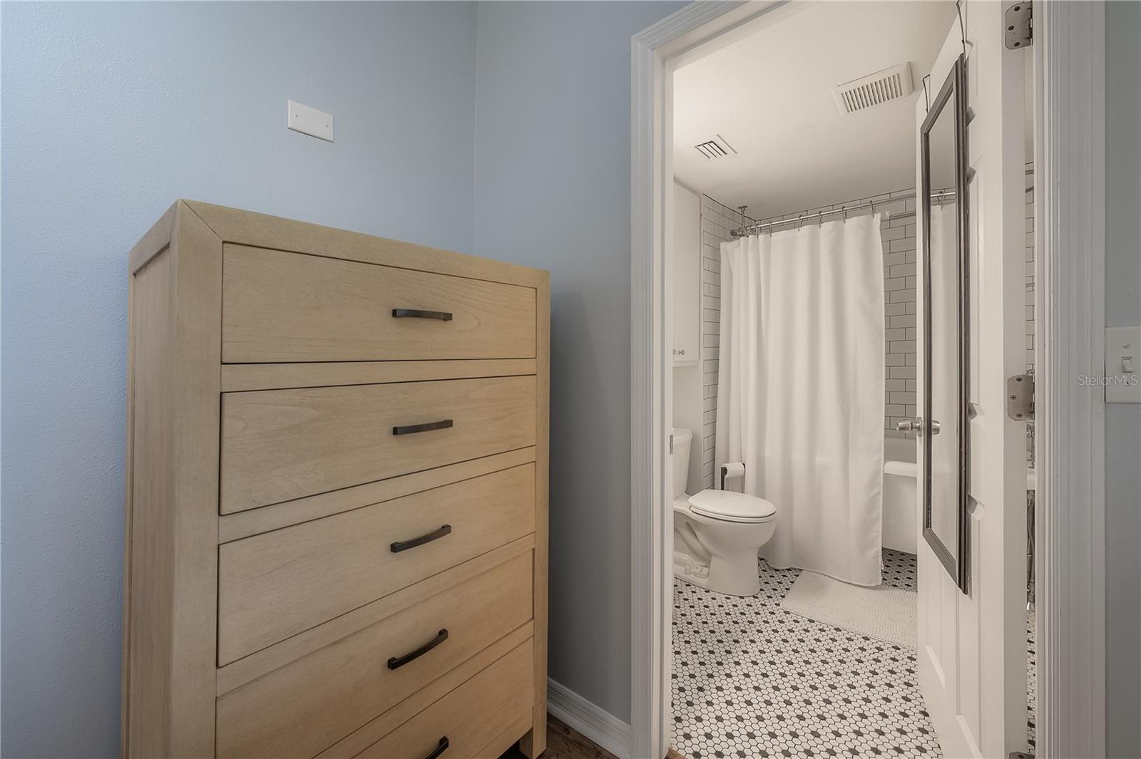 311 W CHELSEA ST, TAMPA, FL, 33603