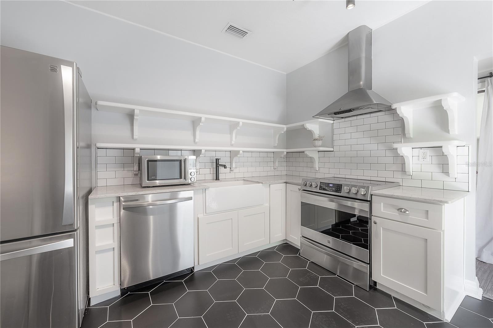 311 W CHELSEA ST, TAMPA, FL, 33603