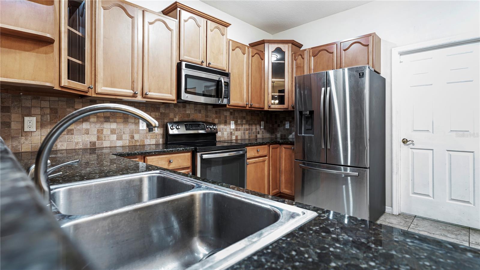 10221 SE 42ND TER, BELLEVIEW, FL, 34420